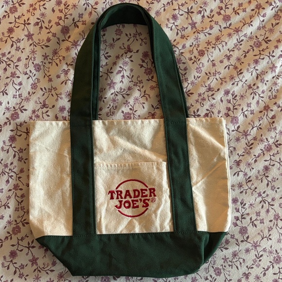 Trader Joe'S Handbags - Trader Joe’s Green and Cream Mini Tote Bag